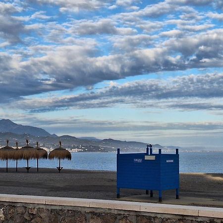 Estudio Amalfi Torre Del Mar Exterior photo
